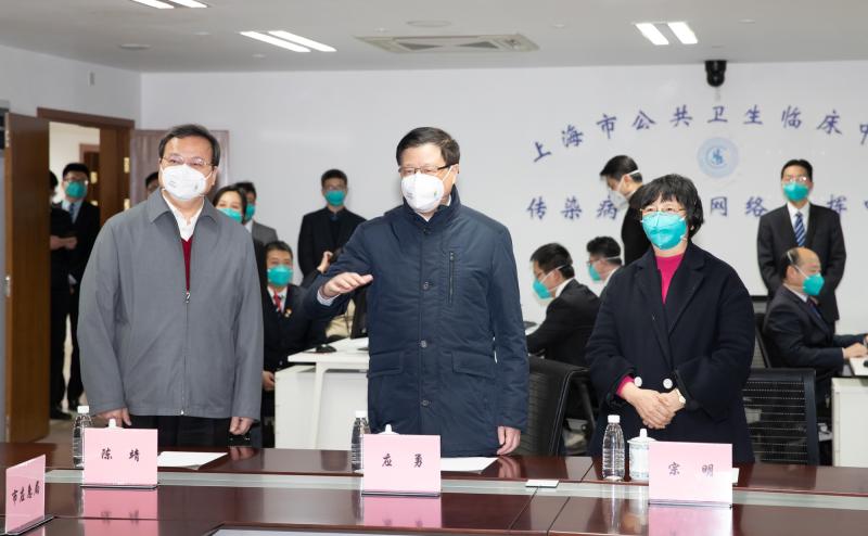 上海市长实地走访 强调救治管控入沪三个重点
