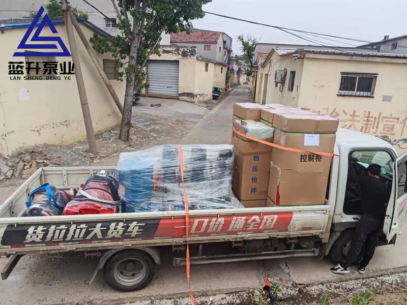 济南齐鲁软件园消火栓泵喷淋泵及配套控制柜发货